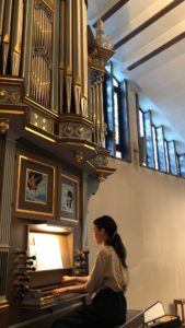 中澤未帆さんの演奏 F. C. de Arauxo: Tiento de medio registro de tiple de séptimo tono (XXV).